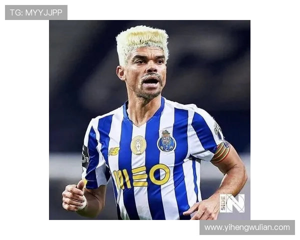 伊朗足球明星队员巴的传奇故事与辉煌成就揭秘