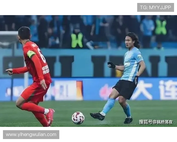 从贫困中崛起的足球明星们:他们的奋斗故事与成就分享 从贫困中崛起的足球明星们:他们的奋斗故事与成就分享